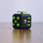 Infinity Fidget Cube – leksak för avkoppling