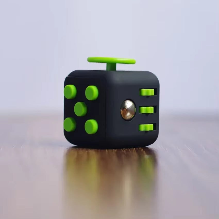 Infinity Fidget Cube – leksak för avkoppling