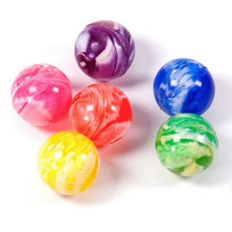 Studsboll - rolig och färgglad boll för lek!